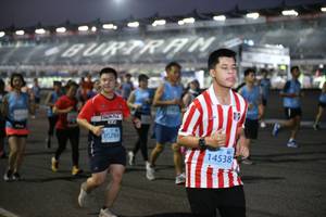 BIB: 0284, 14538
                            <button type="button" onclick="openModal(10802459)" class="btn btn-primary btn-sm float-right btn-popup" data-toggle="modal" data-target=".modal-high-quality">
                        <i class="fas fa-shopping-cart"></i> Add to Cart
                    </button>
                                            <button type="button" onclick="isThisMe(10802459, true)" class="btn btn-success btn-sm float-right btn-popup btn-isme hidden" data-toggle="tooltip" data-placement="bottom" title="นี่คือรูปของคุณใช่ไหม คลิกที่นี่เพื่อเอาเข้าอัลบั้ม">
                        <i class="fas fa-plus"></i> Add to album
                    </button>
                    <button type="button" onclick="isThisMe(10802459, false)" class="btn btn-warning btn-sm float-right btn-popup btn-isnotme hidden">
                        <i class="fas fa-ban"></i> Remove from album
                    </button>